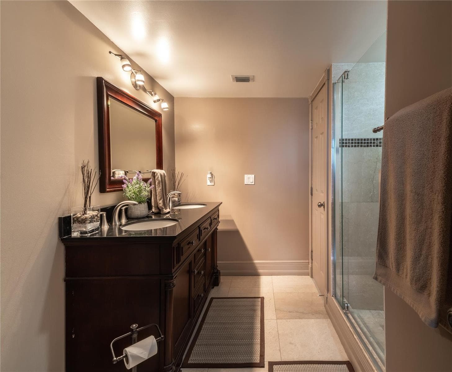 2206 S Cypress Bend Drive 803 photo 22