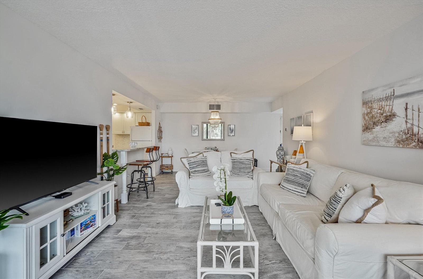 225 Beach Road 205 photo 7