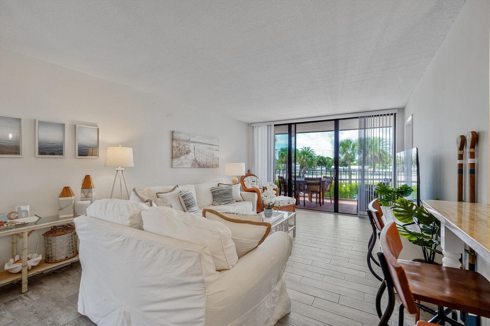 225 Beach Road 205 photo 5
