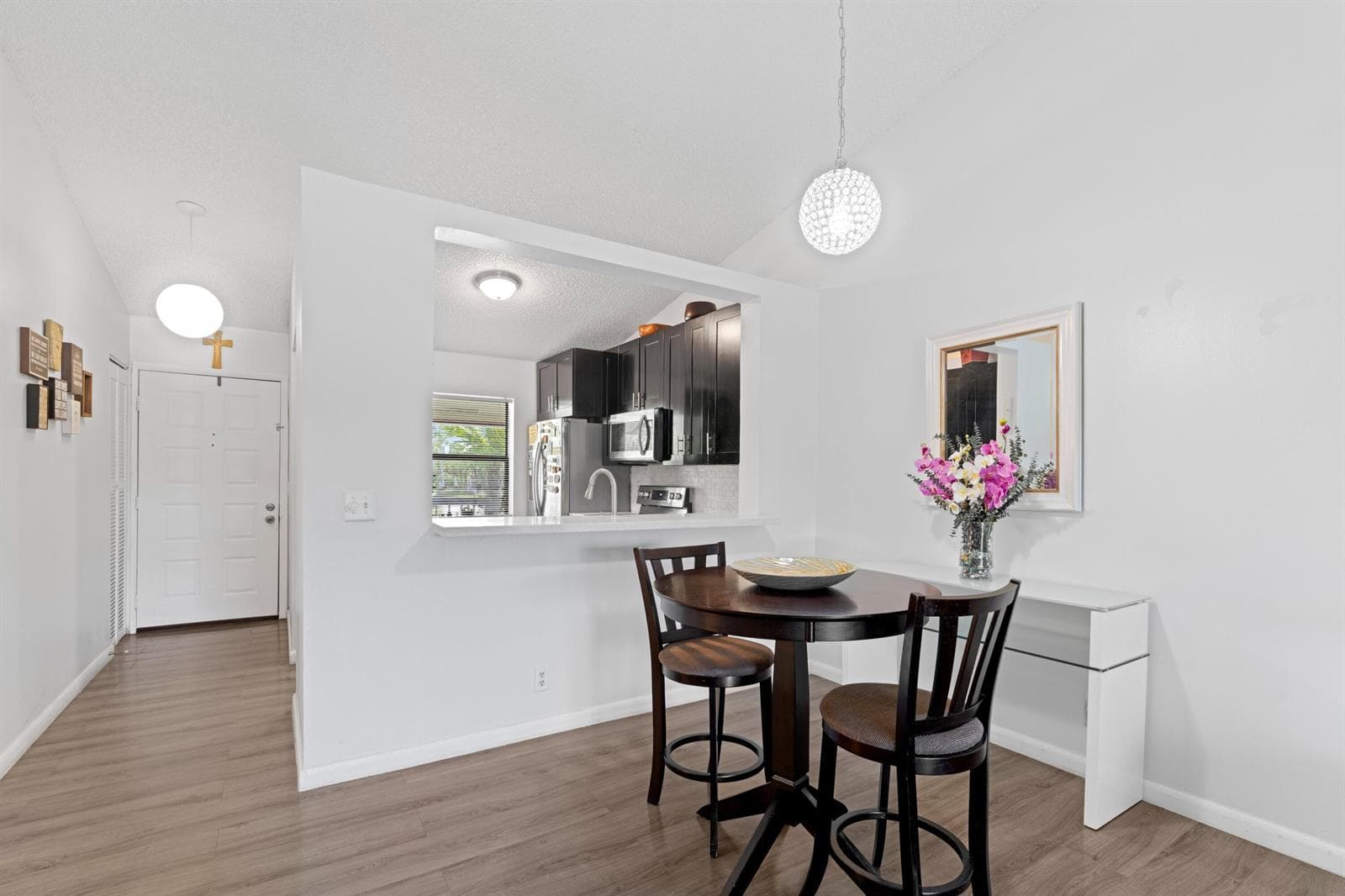 22100 Palms Way 204 photo 6
