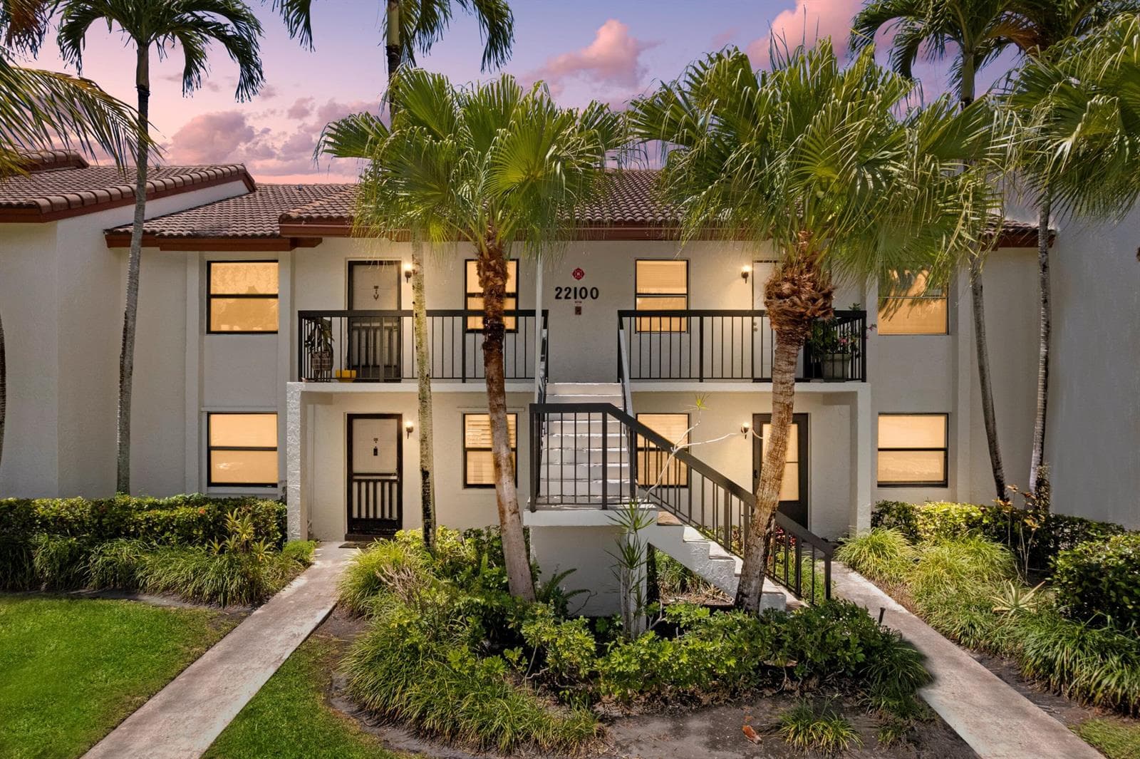 22100 Palms Way 204 photo 1