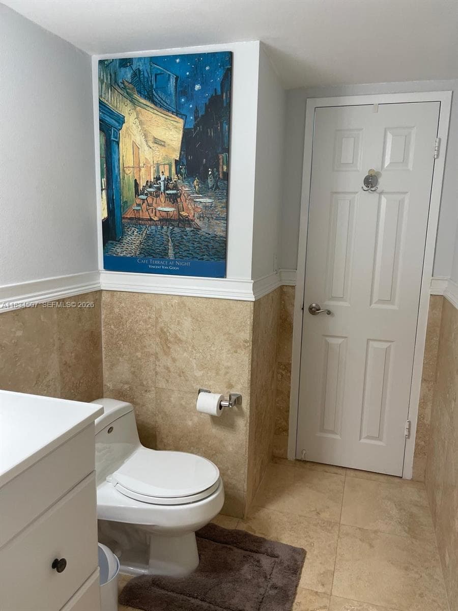 3180 S Ocean Dr 1602 photo 16