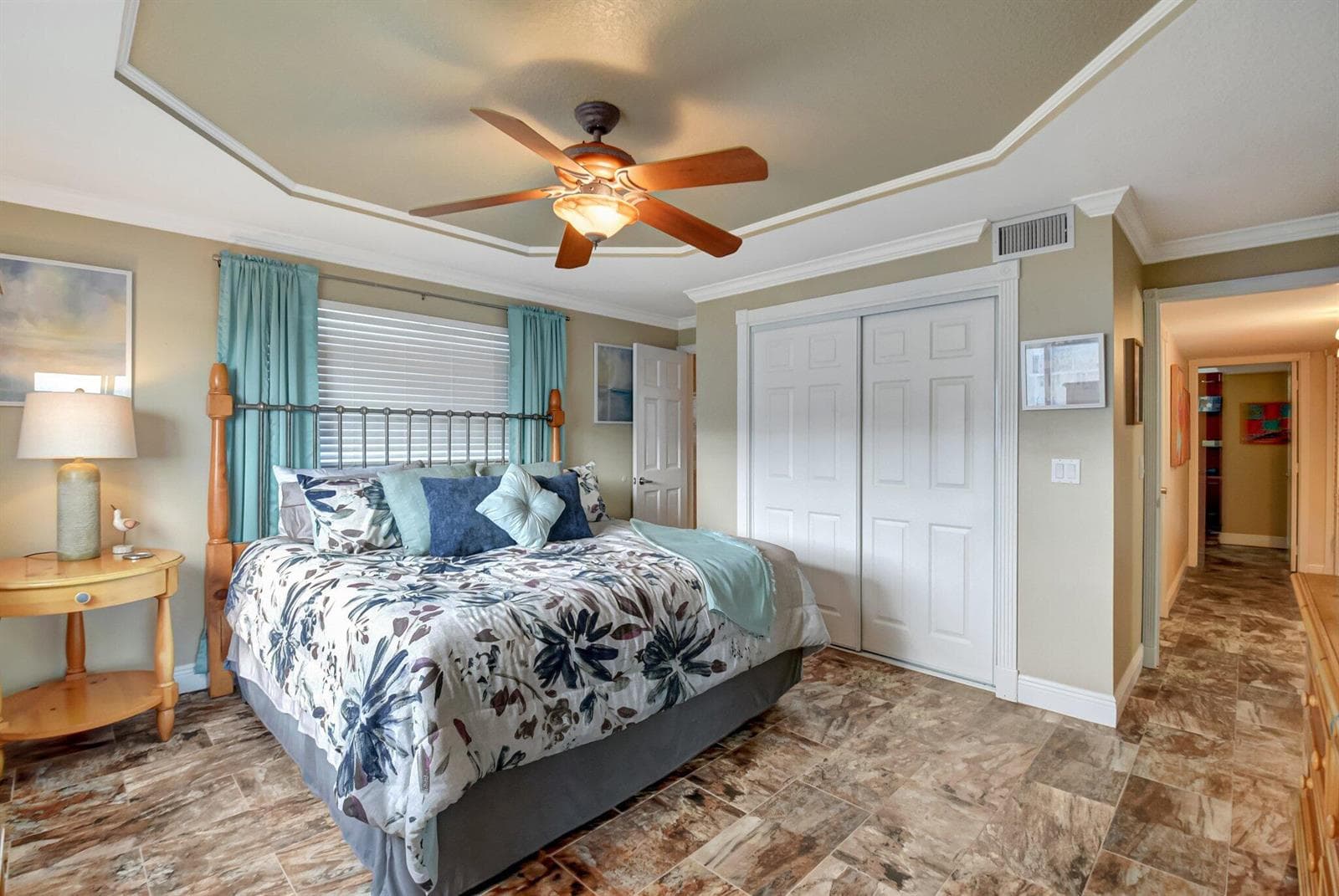 1206 S Lake Drive 504 photo 16