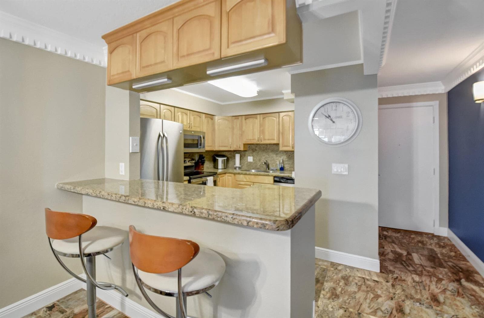 1206 S Lake Drive 504 photo 10