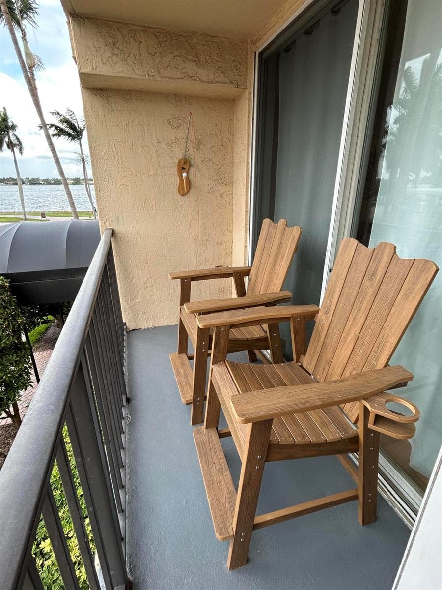 1801 N Flagler Drive 238 photo 23