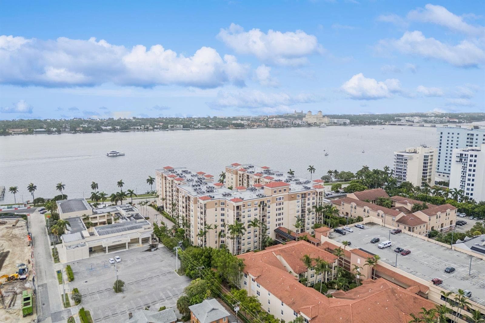1801 N Flagler Drive 238 photo 4
