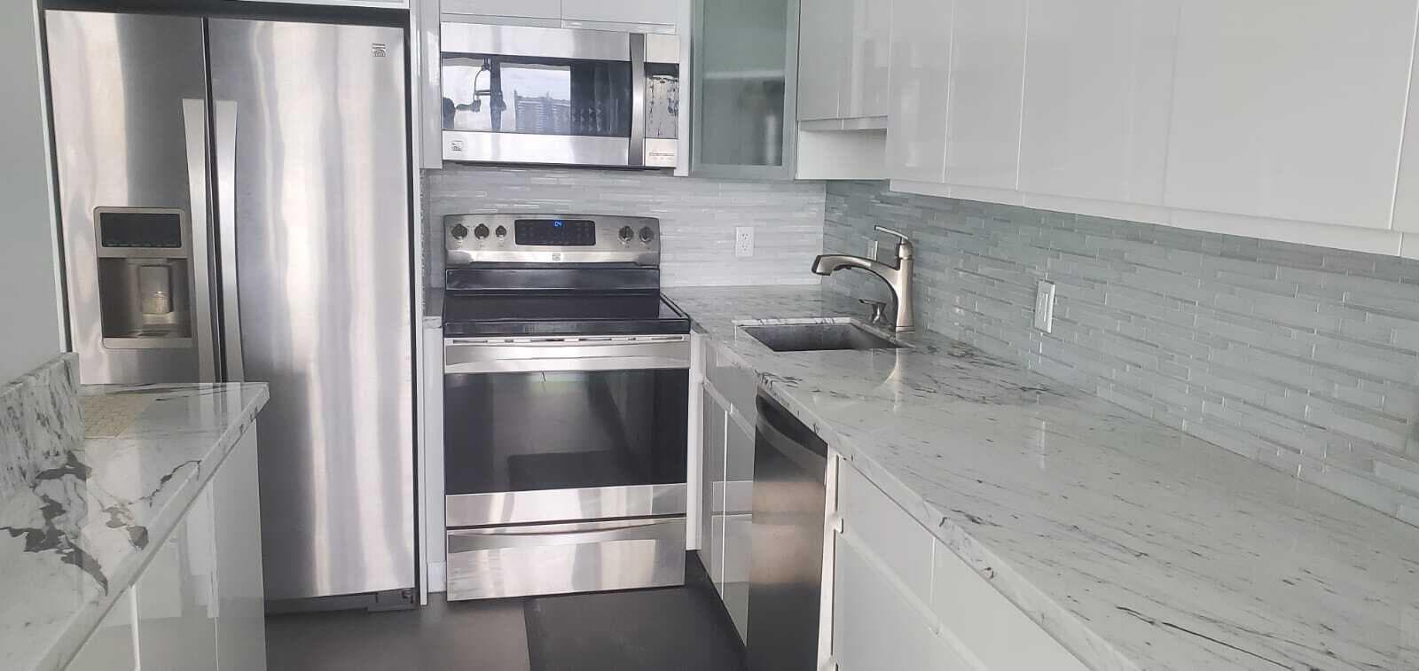900 Bay Drive 706 photo 10