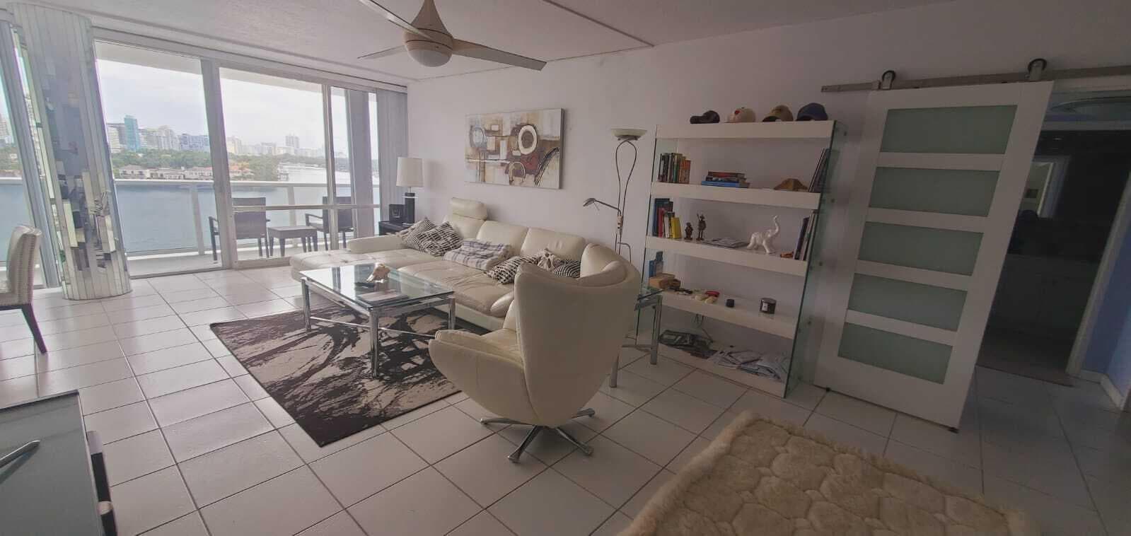 900 Bay Drive 706 photo 4