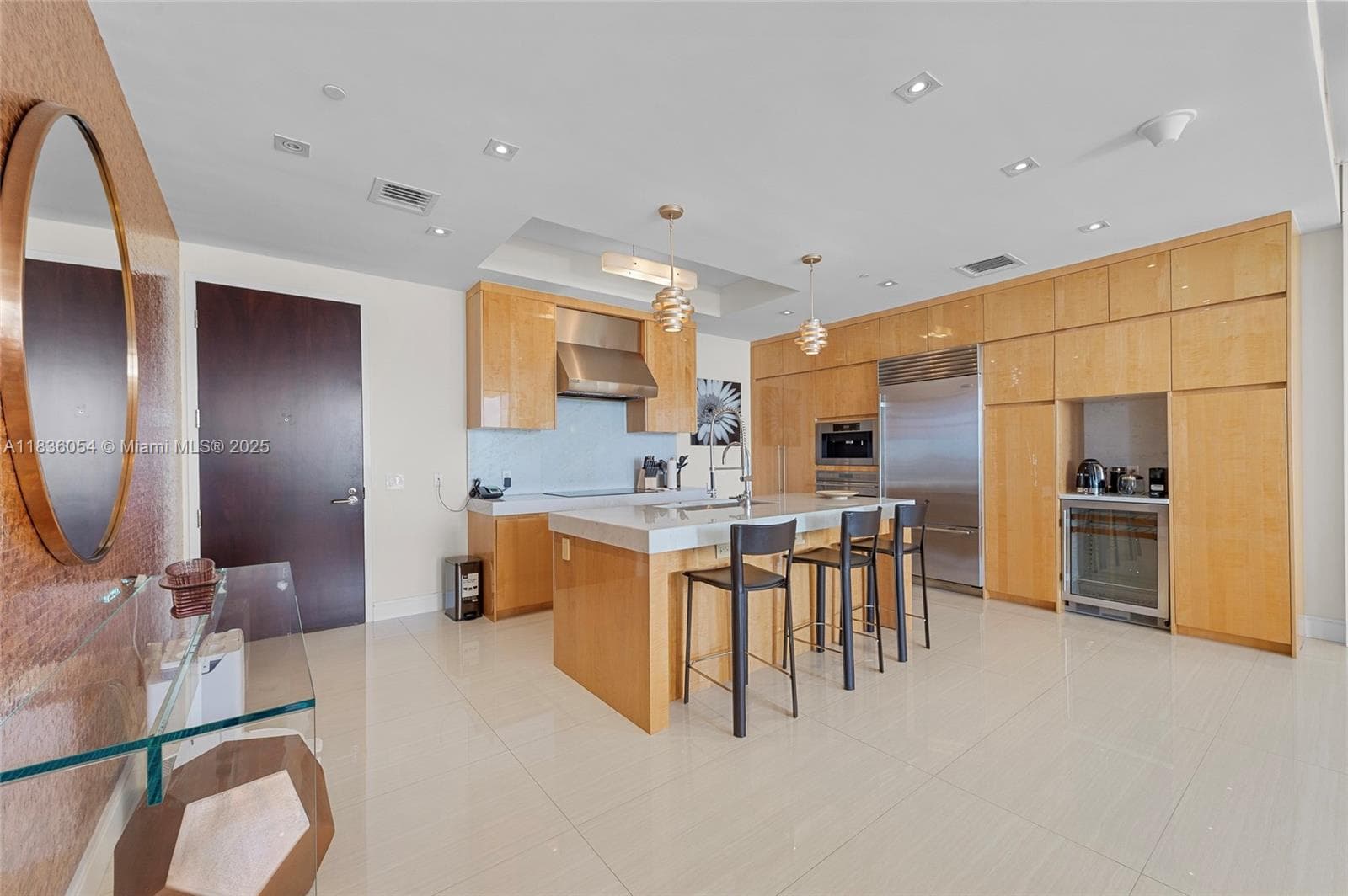 9705 Collins Ave 1905N photo 8