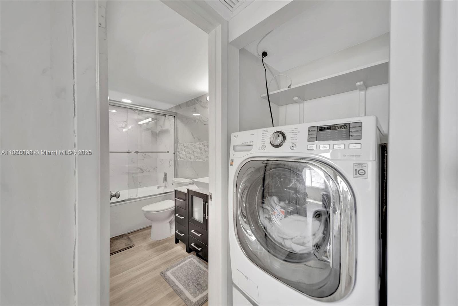 5005 Collins Ave 815 photo 12