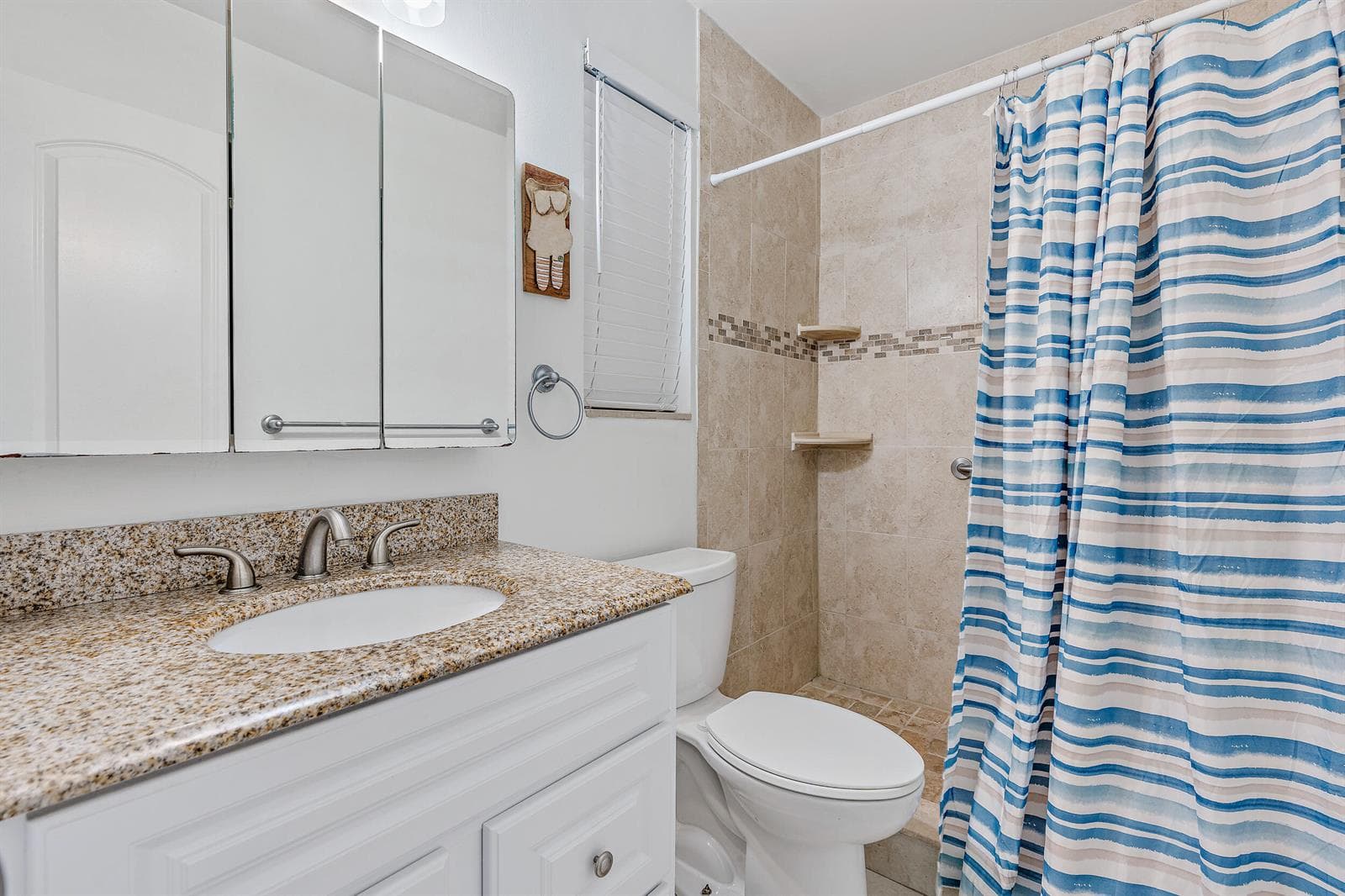 733 Waterway Drive photo 16