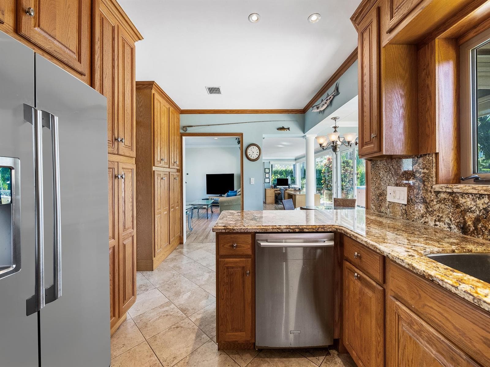 2612 Grace Drive photo 12