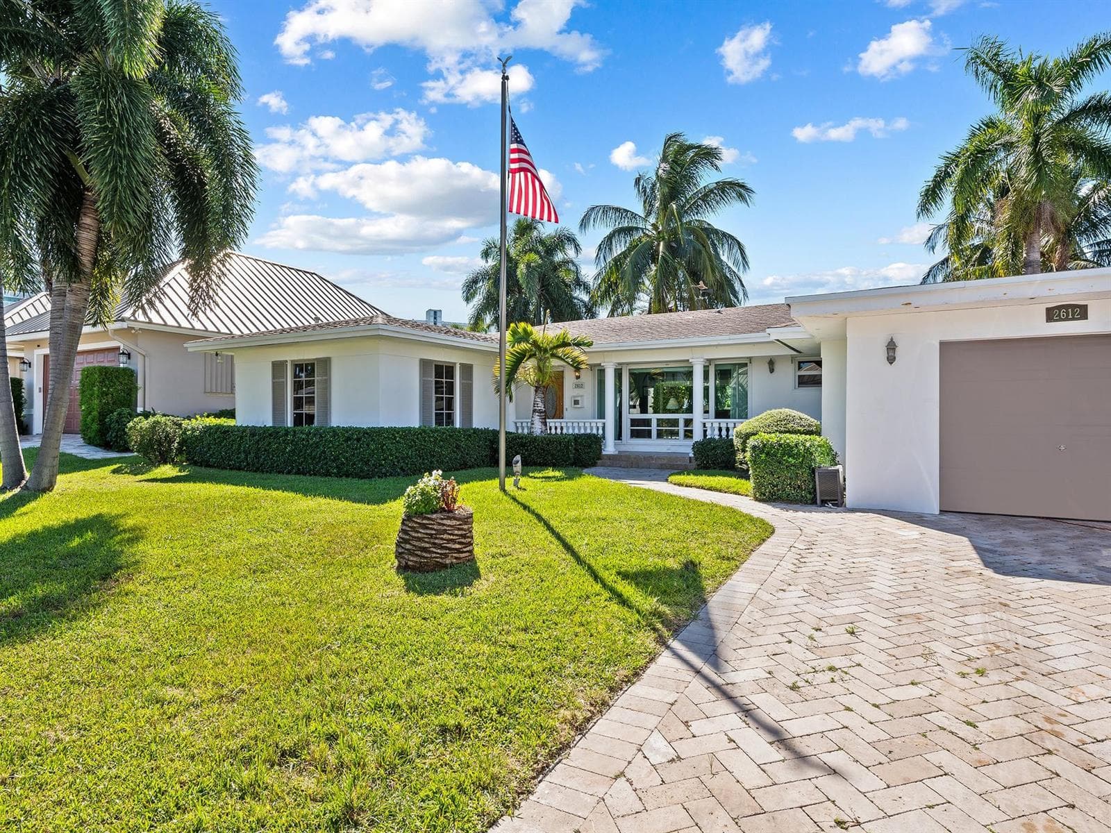 2612 Grace Drive photo 7