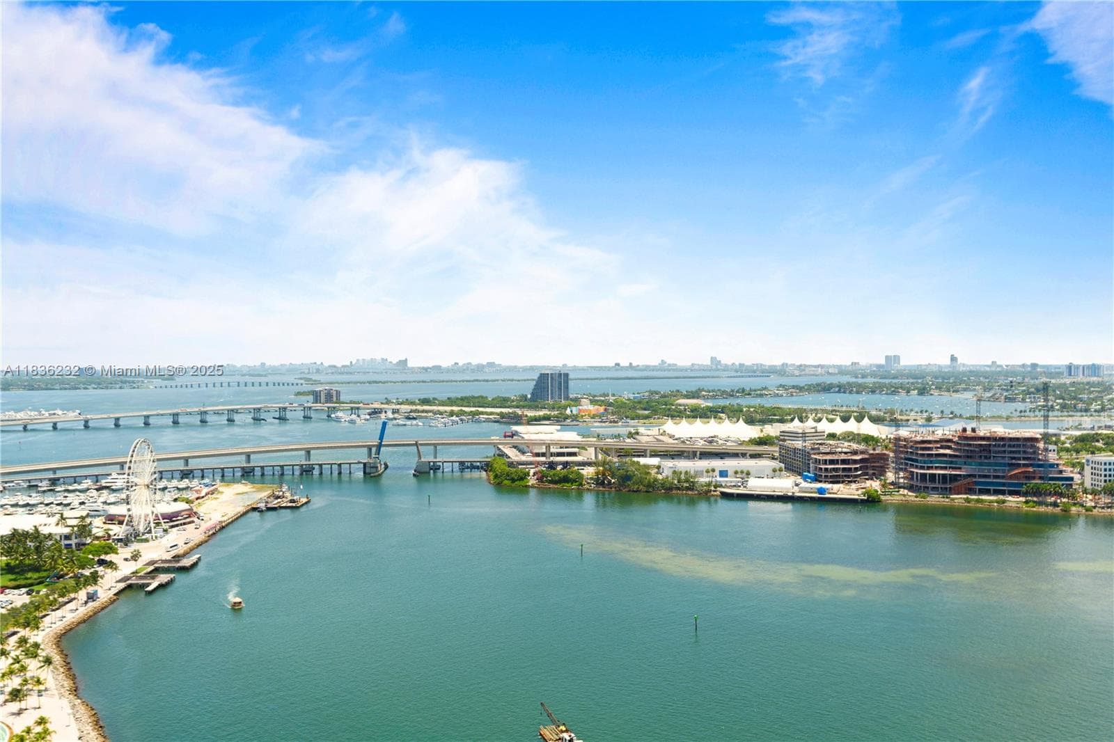 335 S Biscayne Blvd 3410 photo 2