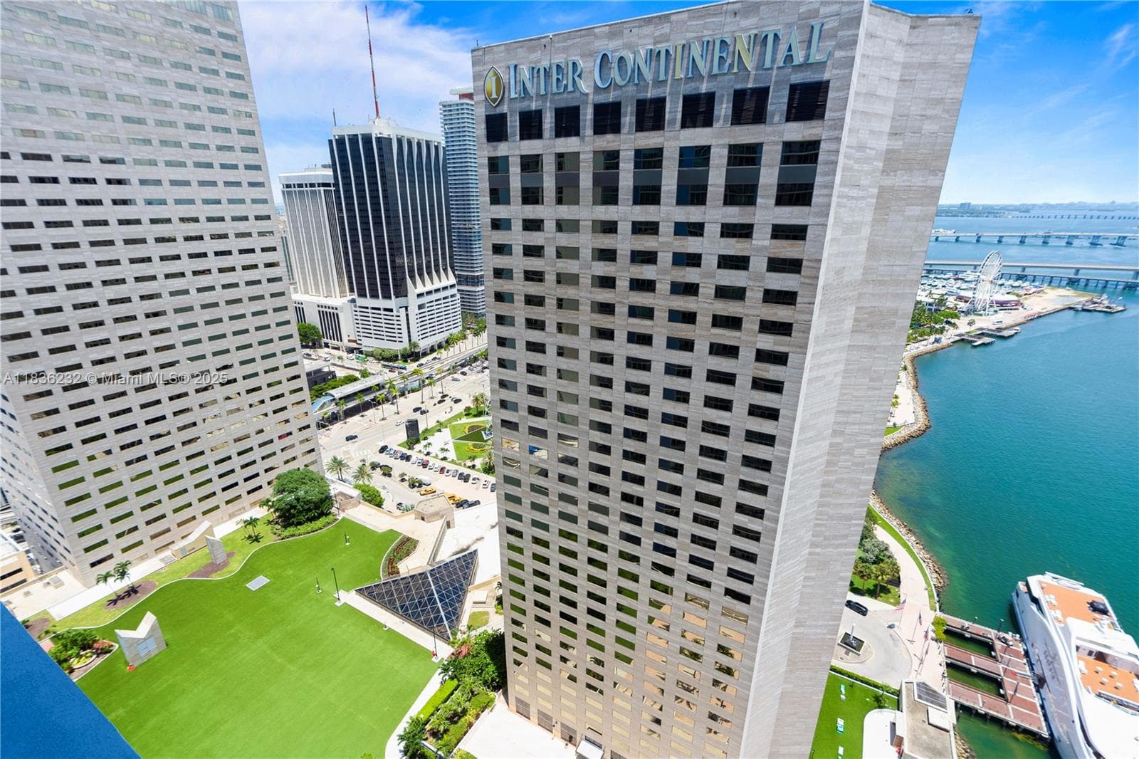 335 S Biscayne Blvd 3410 photo 6