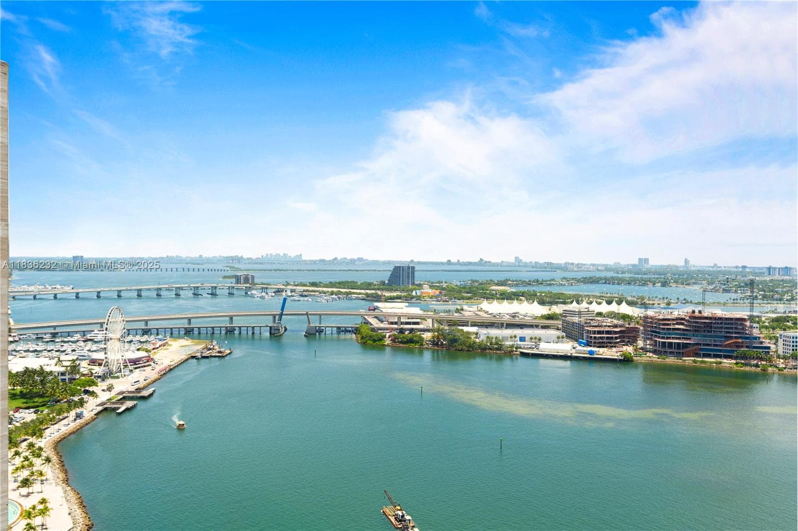 335 S Biscayne Blvd 3410 photo 1