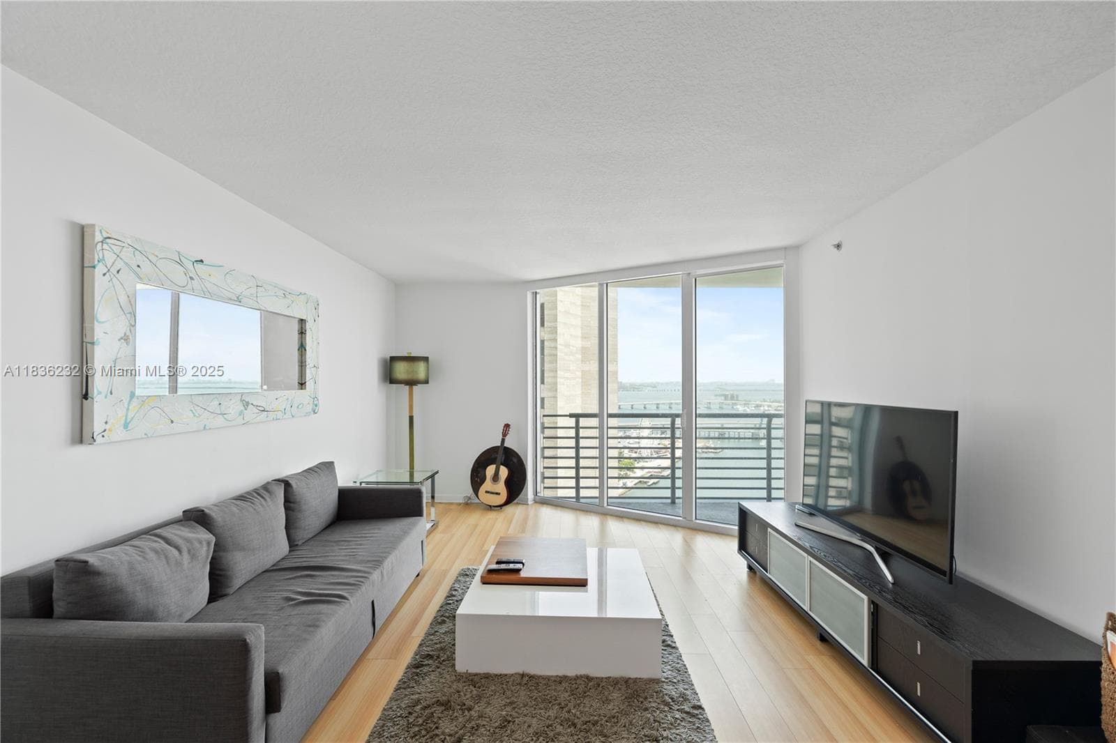 335 S Biscayne Blvd 3410 photo 20
