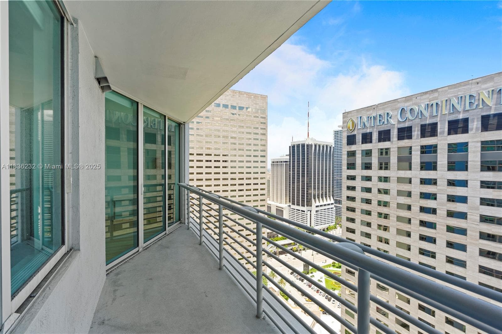 335 S Biscayne Blvd 3410 photo 10