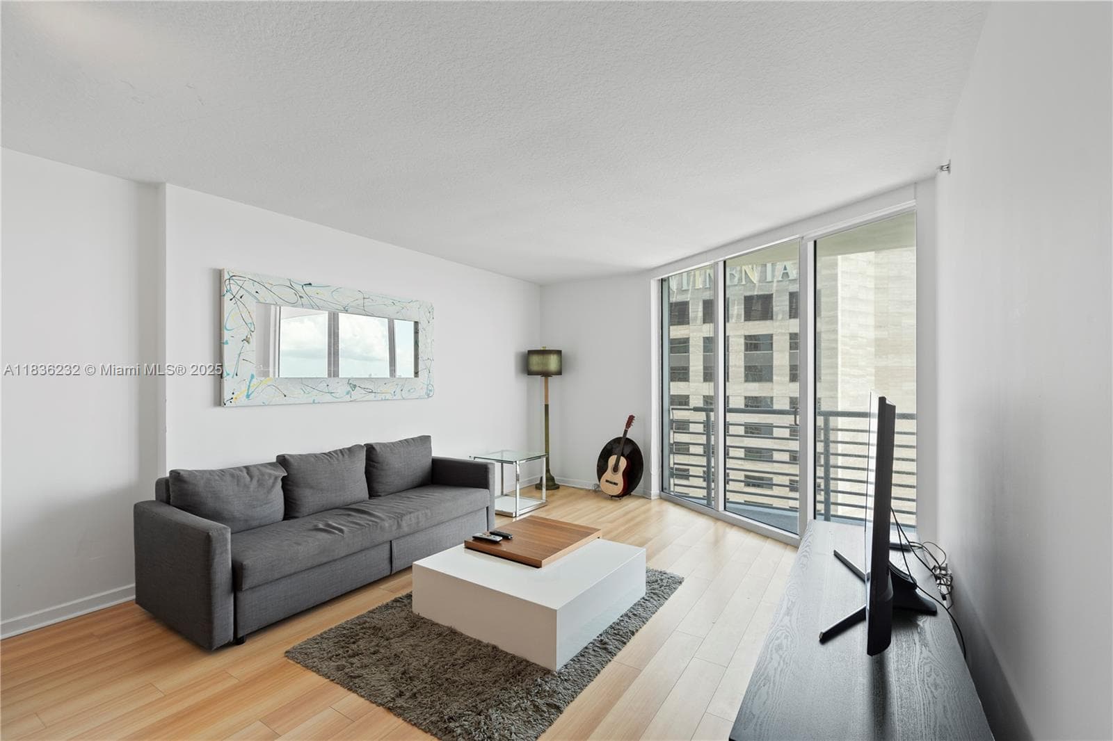 335 S Biscayne Blvd 3410 photo 19