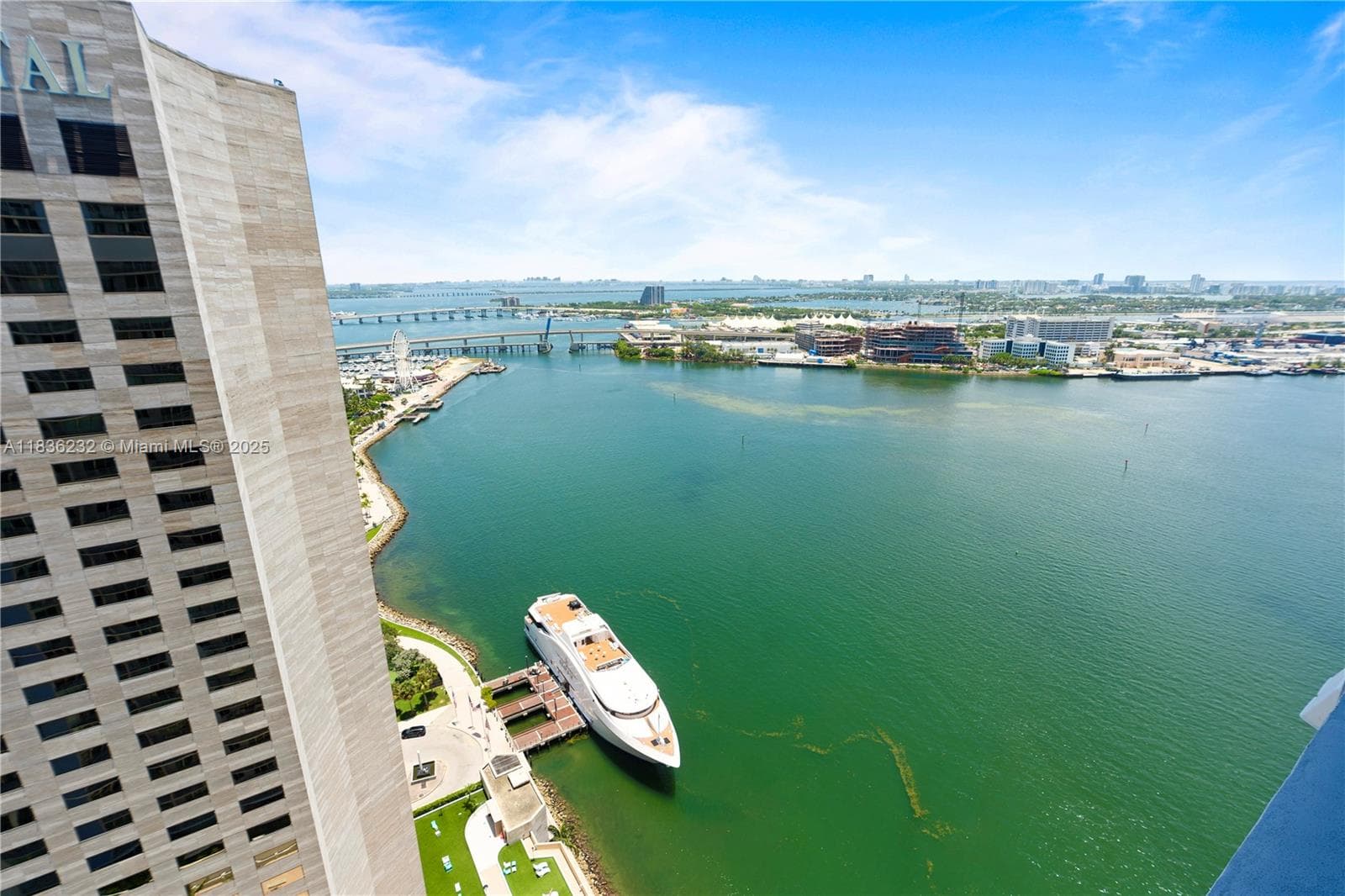 335 S Biscayne Blvd 3410 photo 4