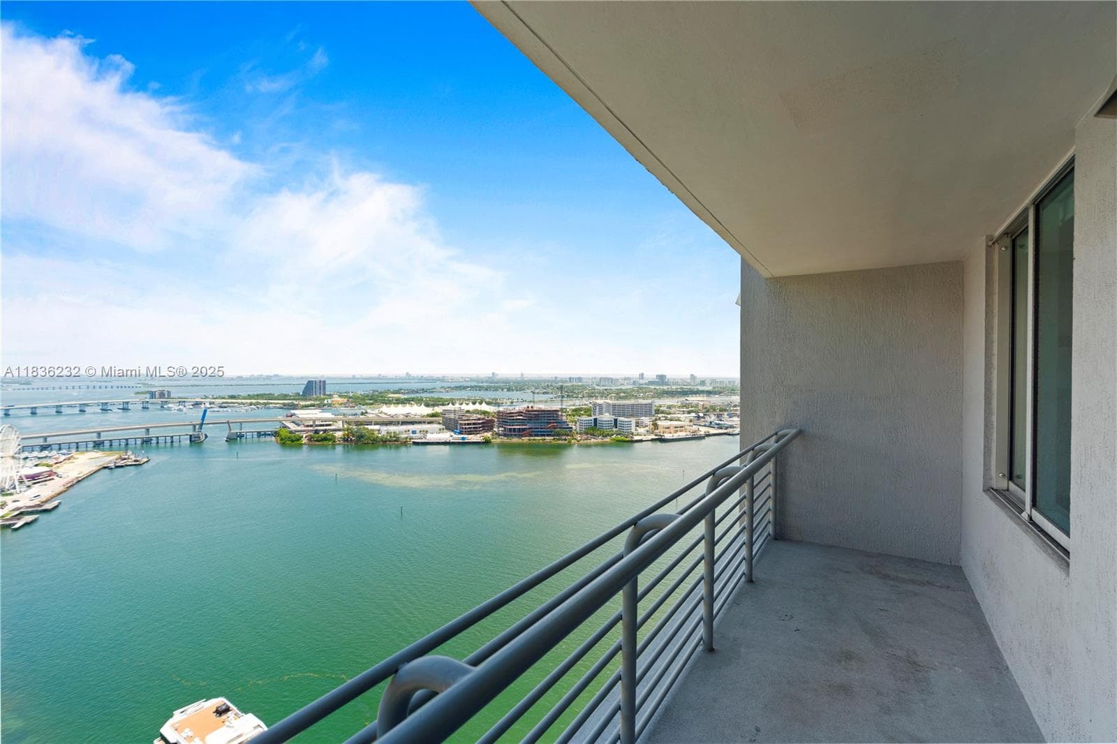335 S Biscayne Blvd 3410 photo 8