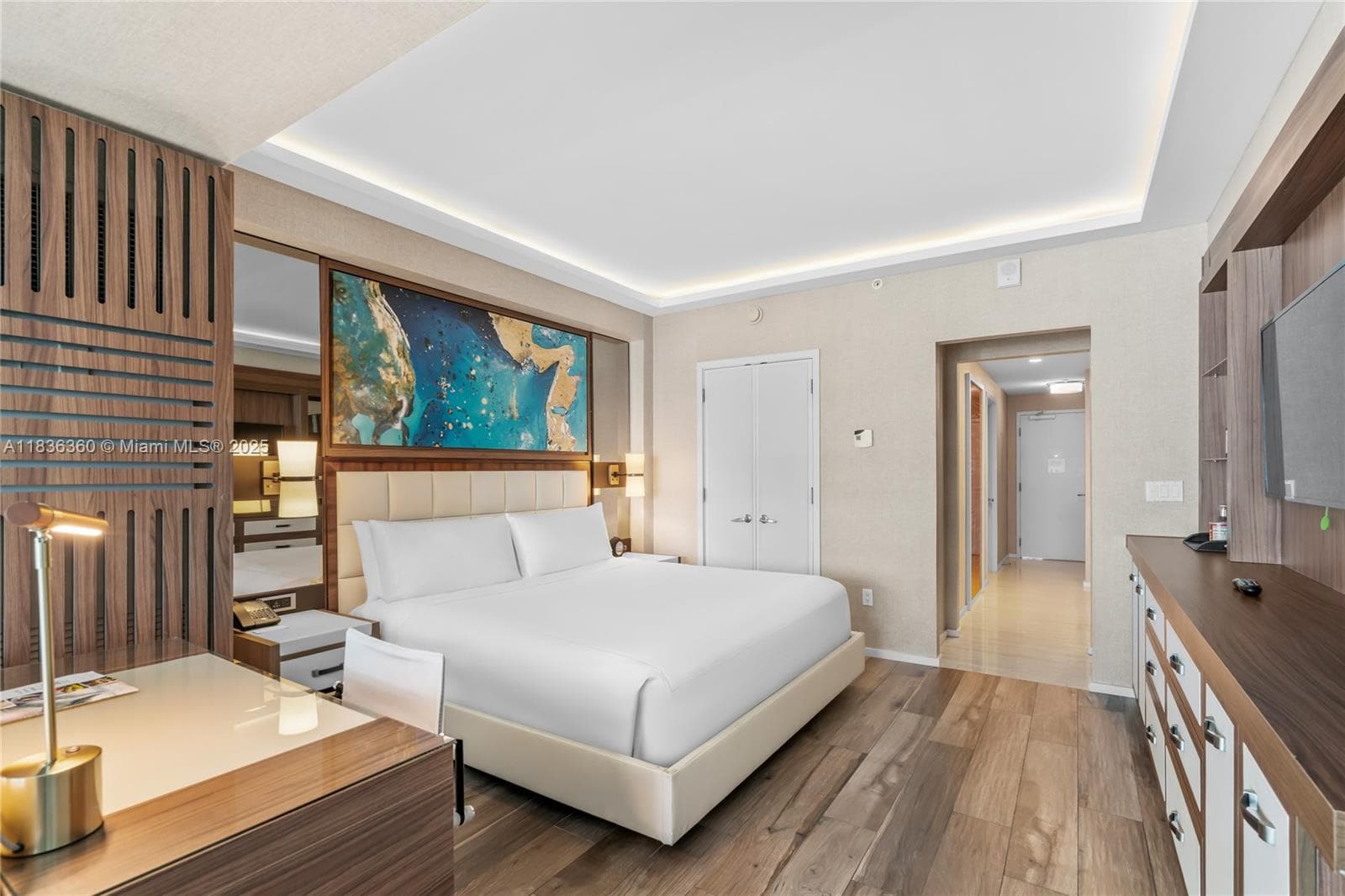 551 N Fort Lauderdale Beach Blvd R1909 photo 17