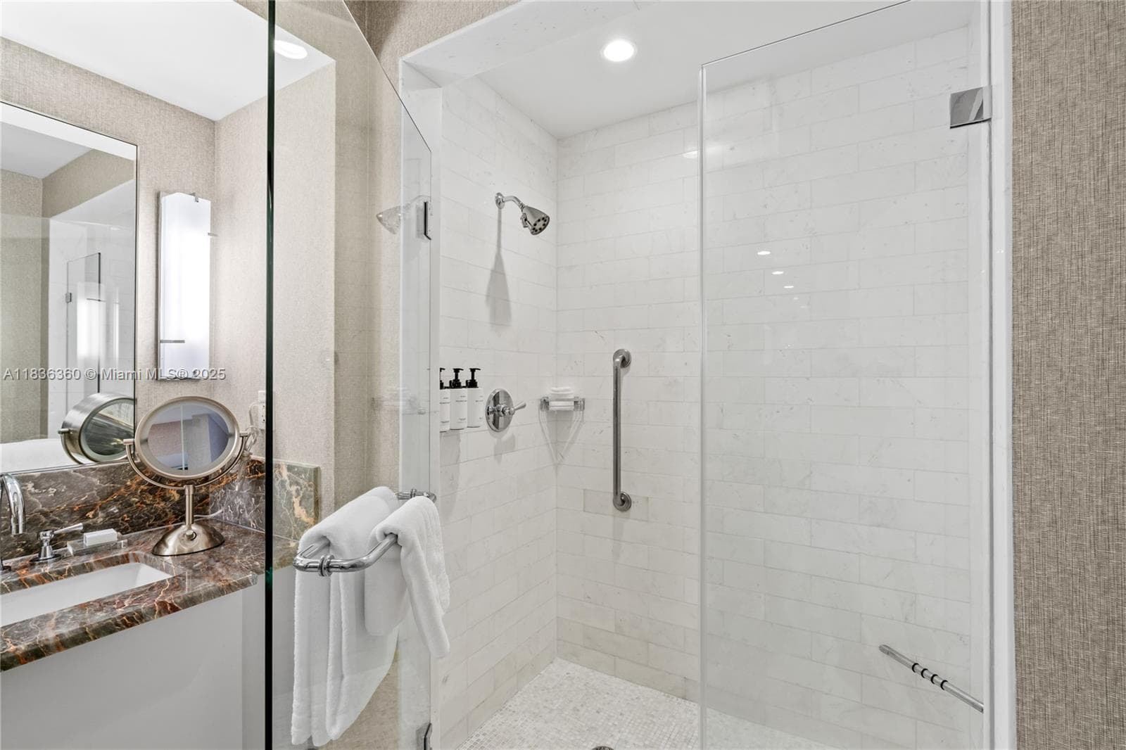 551 N Fort Lauderdale Beach Blvd R1909 photo 24