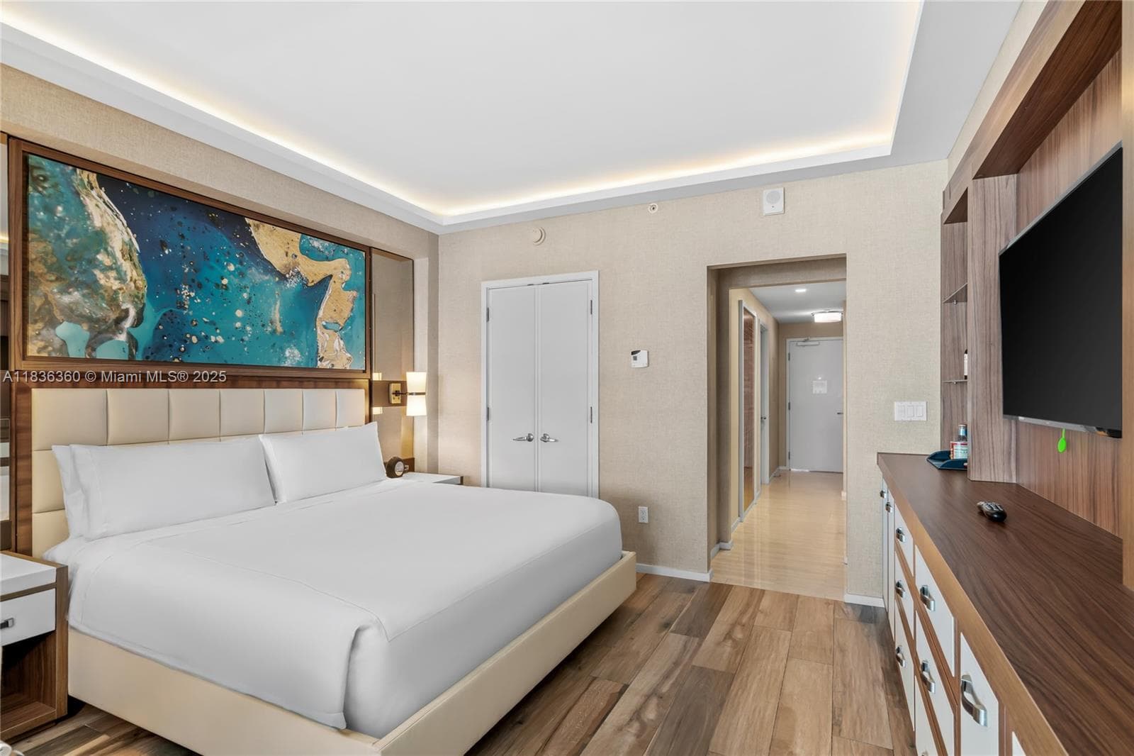 551 N Fort Lauderdale Beach Blvd R1909 photo 18