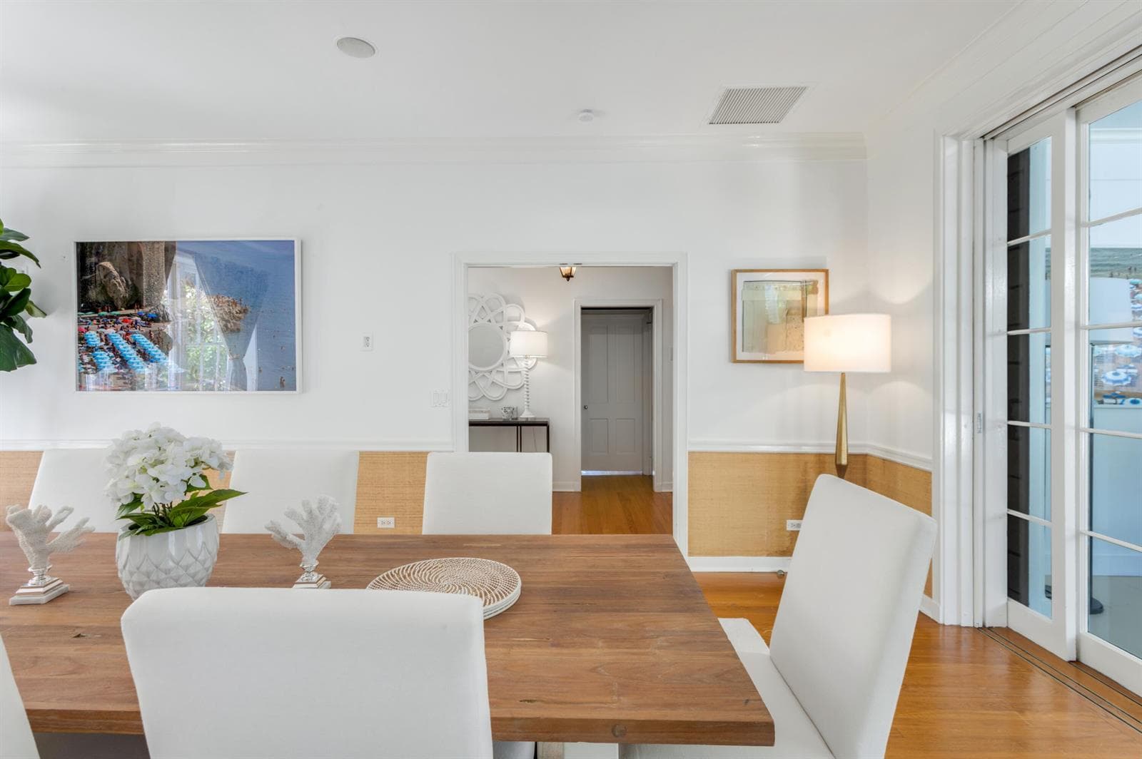 145 Clarendon Avenue photo 15
