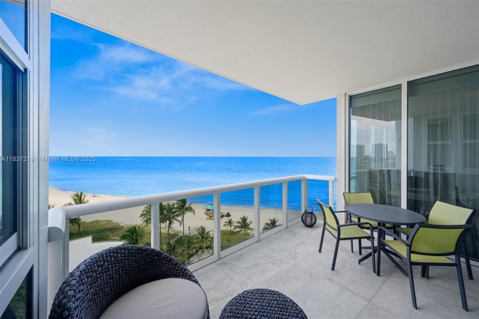18201 Collins Ave 1006 photo 25