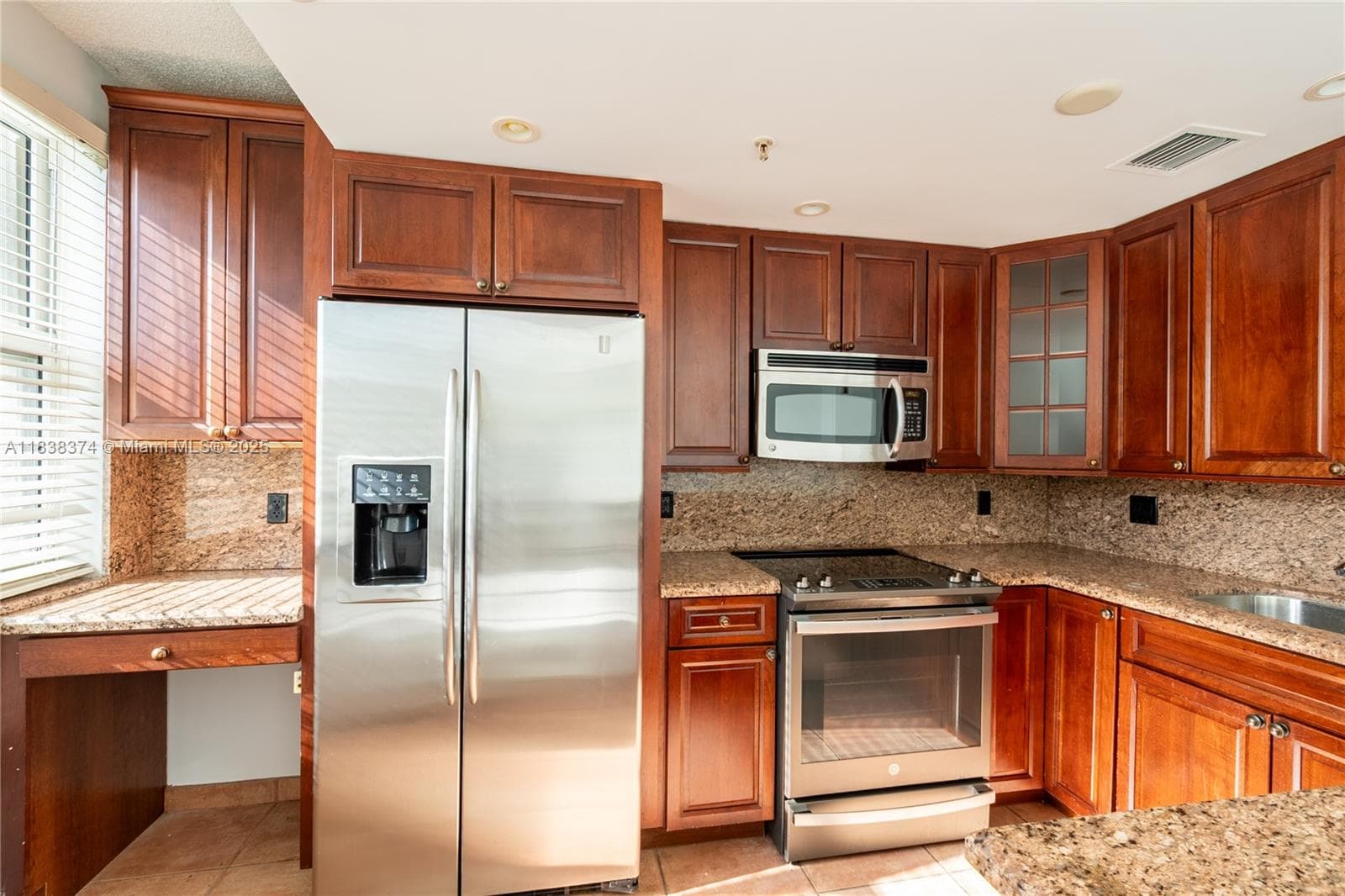 10140 W Bay Harbor Dr 201A photo 16