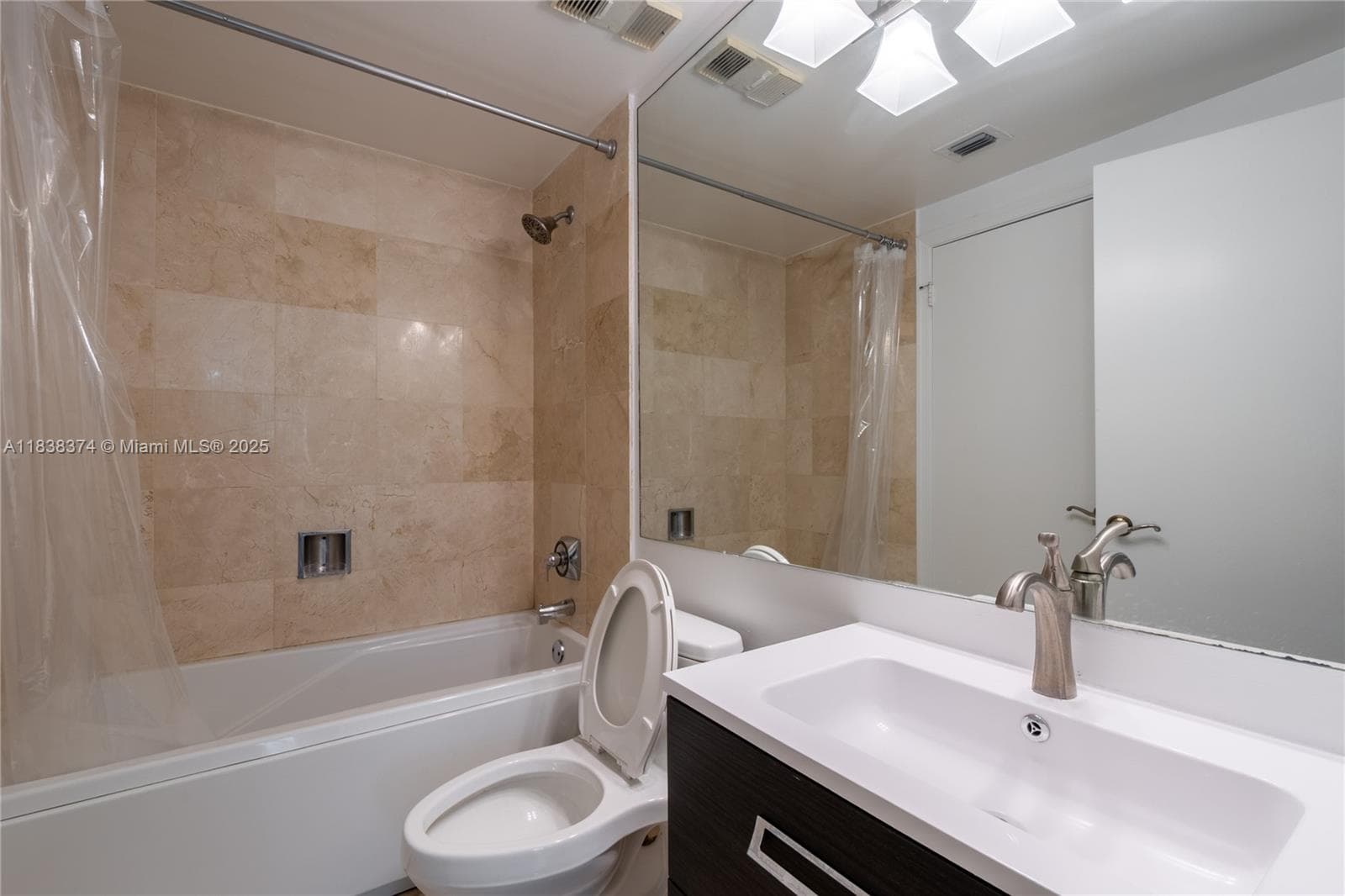 10140 W Bay Harbor Dr 201A photo 3