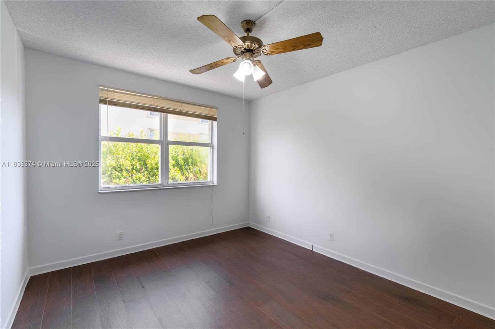 10140 W Bay Harbor Dr 201A photo 10