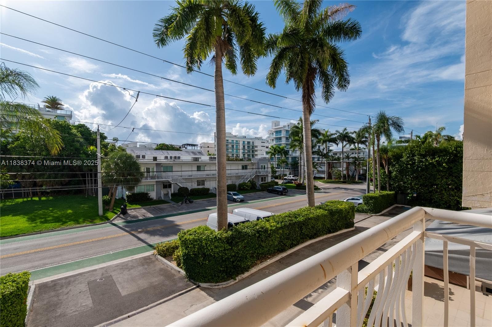 10140 W Bay Harbor Dr 201A photo 14