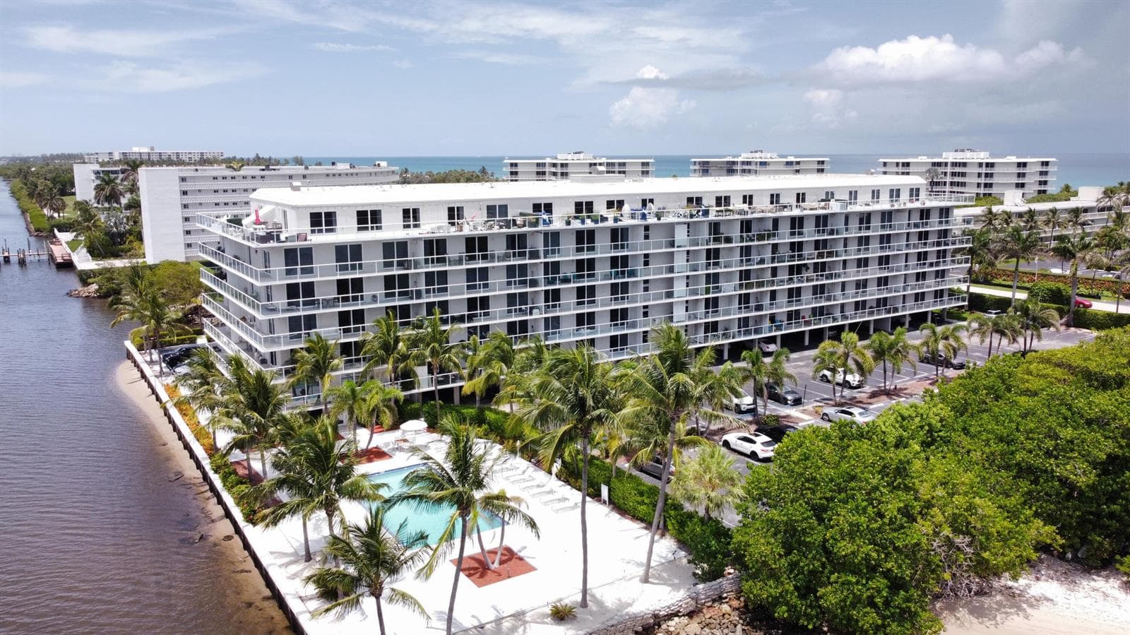 2560 S Ocean Boulevard 416 photo 5