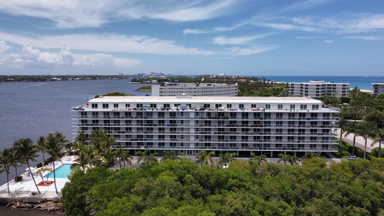2560 S Ocean Boulevard 416 photo 4
