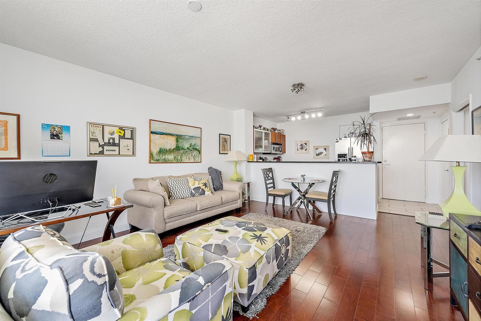 1551 N Flagler Drive 1410 photo 12