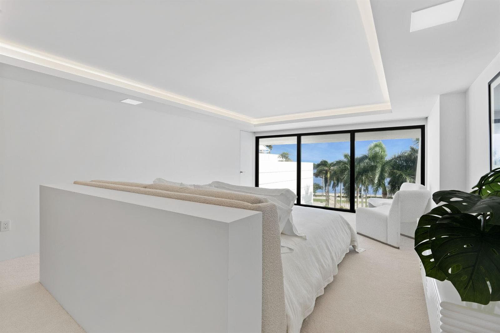 529 S Flagler Drive Th3e photo 20