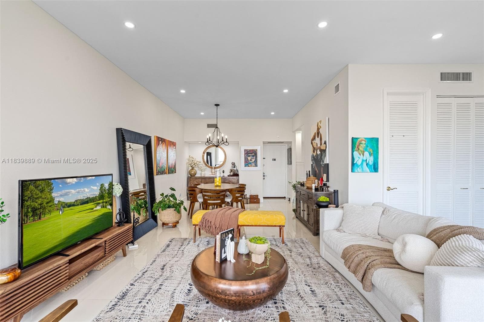 20379 W Country Club Dr PH38 photo 8