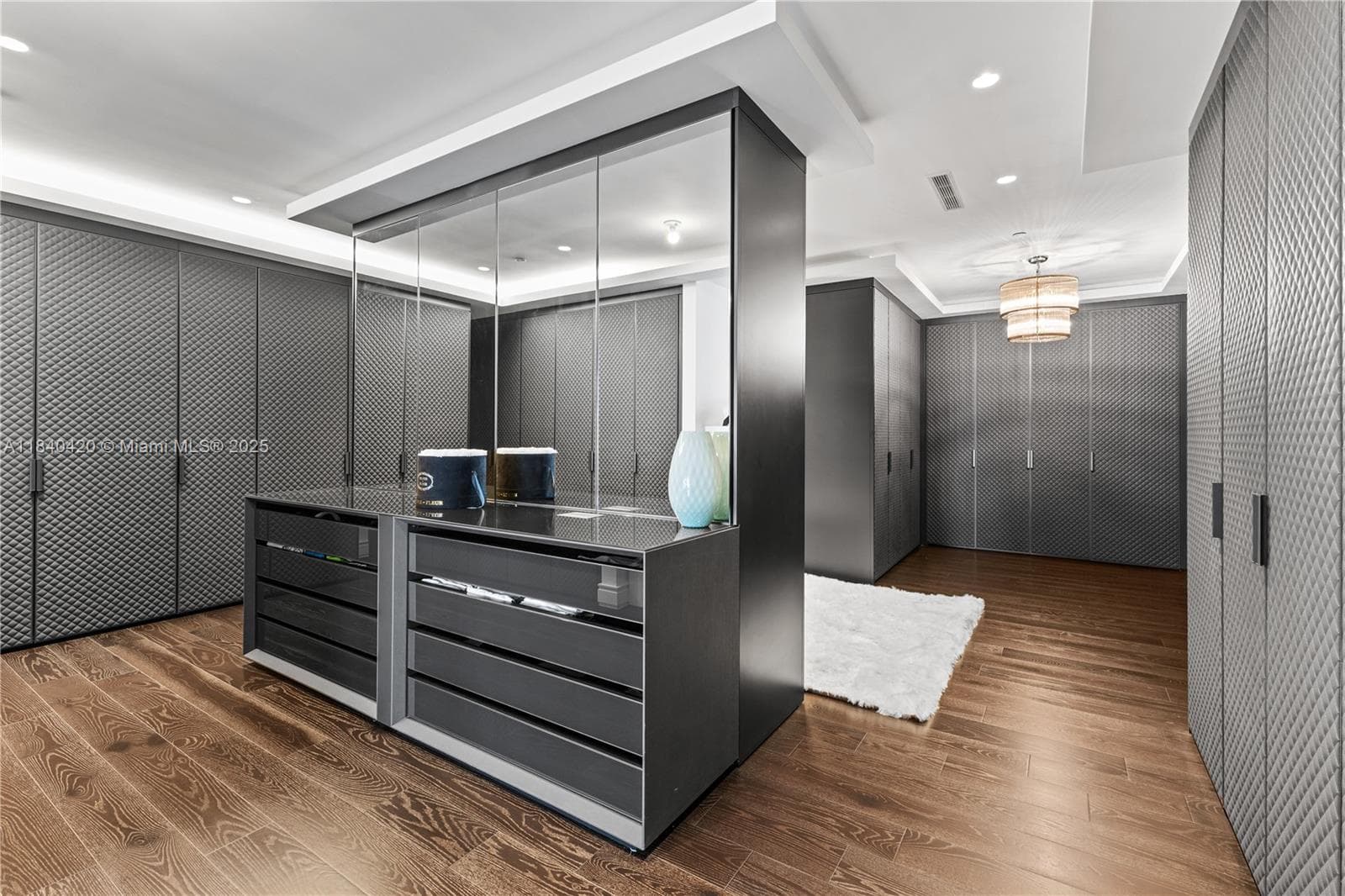 17901 Collins Ave TS4205 photo 20