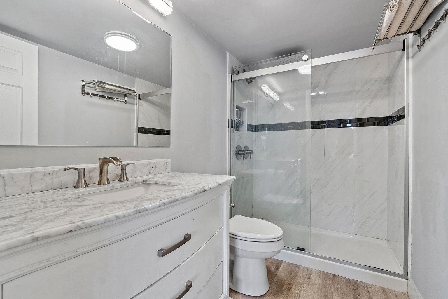 100 Paradise Harbour Boulevard 208 photo 11