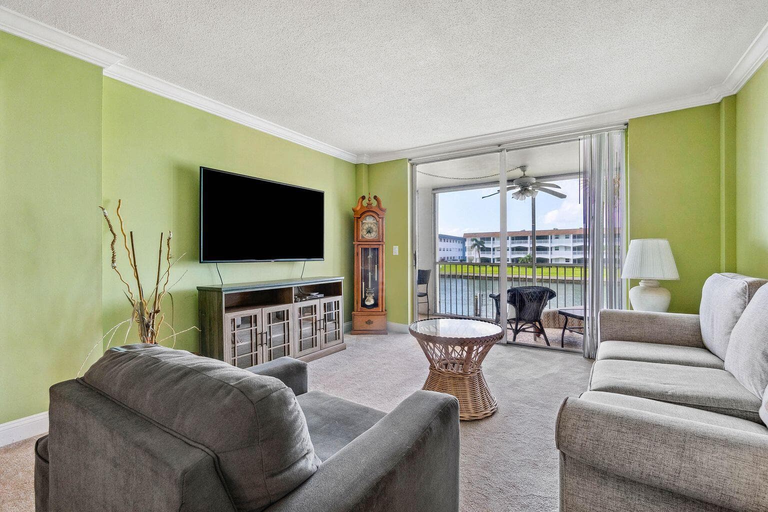 100 Paradise Harbour Boulevard 208 photo 8