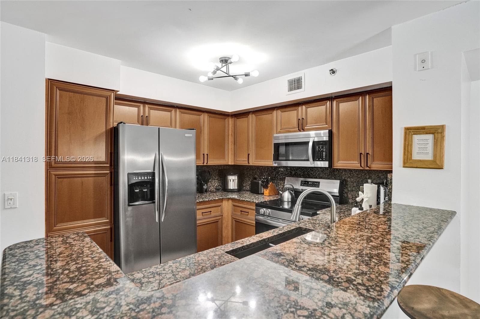 19701 E Country Club Dr 5306 photo 10