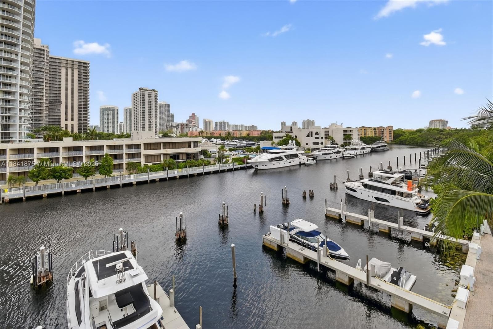 19925 39th PL Boat Slip #14