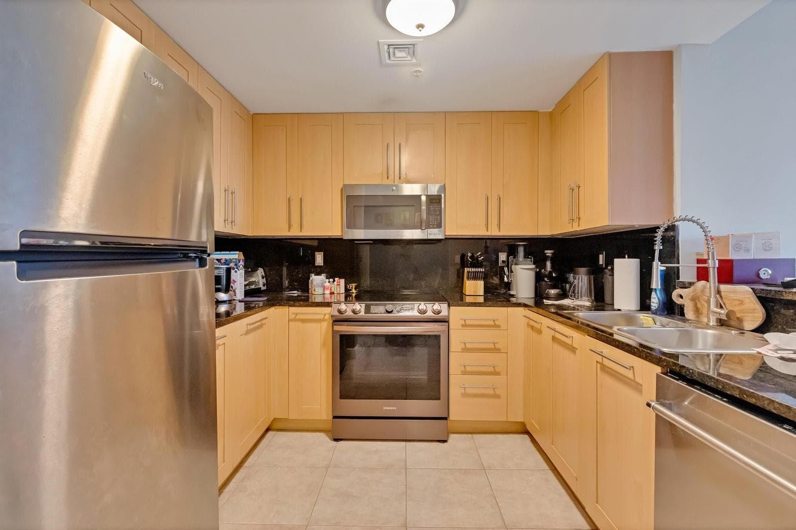 511 SE 5th Avenue 912 photo 5