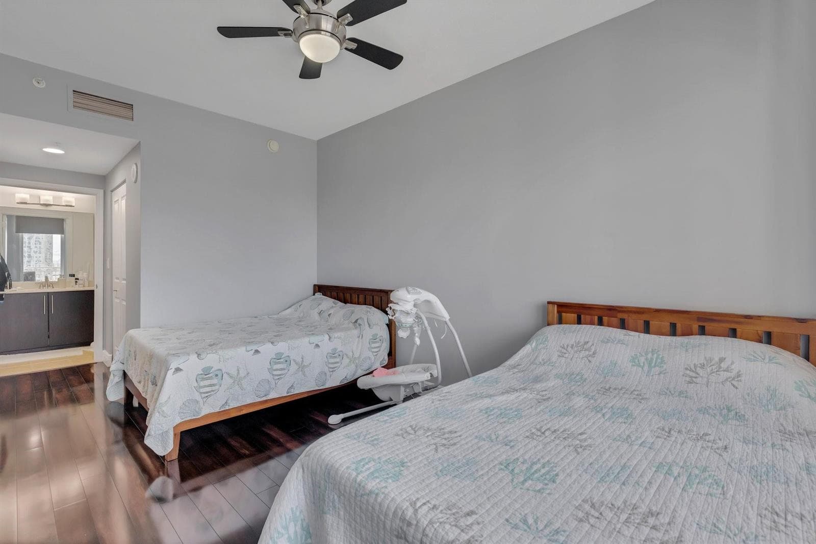 511 SE 5th Avenue 912 photo 8