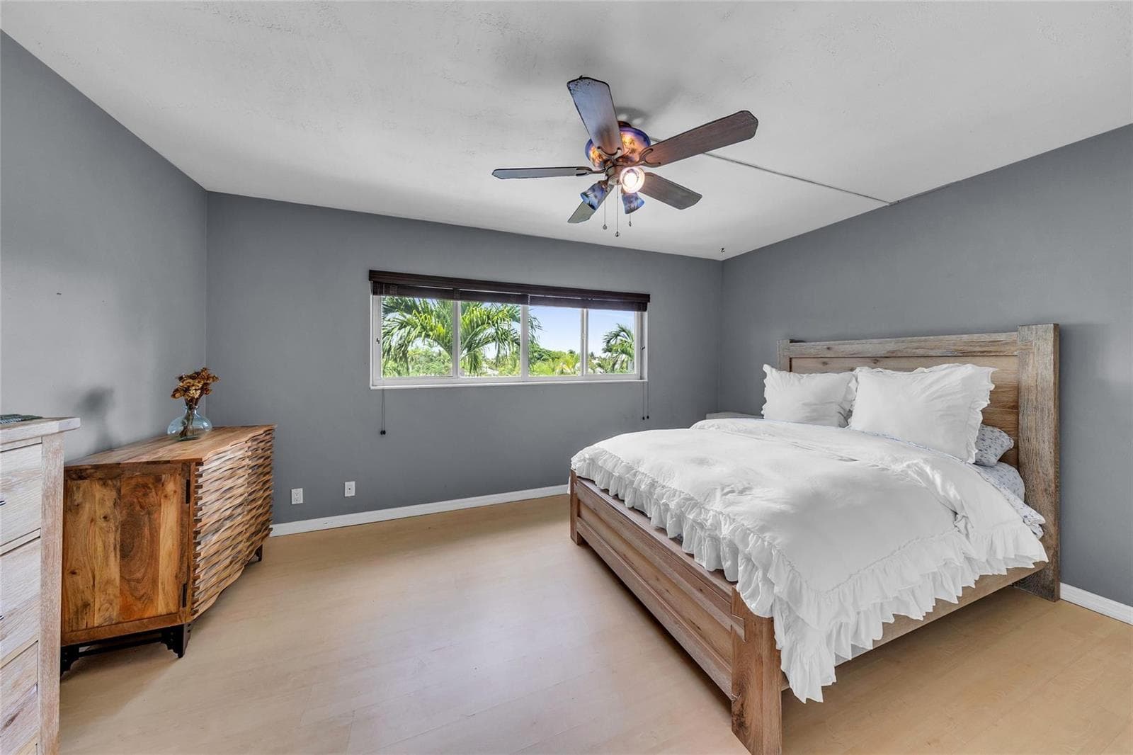 1535 SE 15th Street 305 photo 18