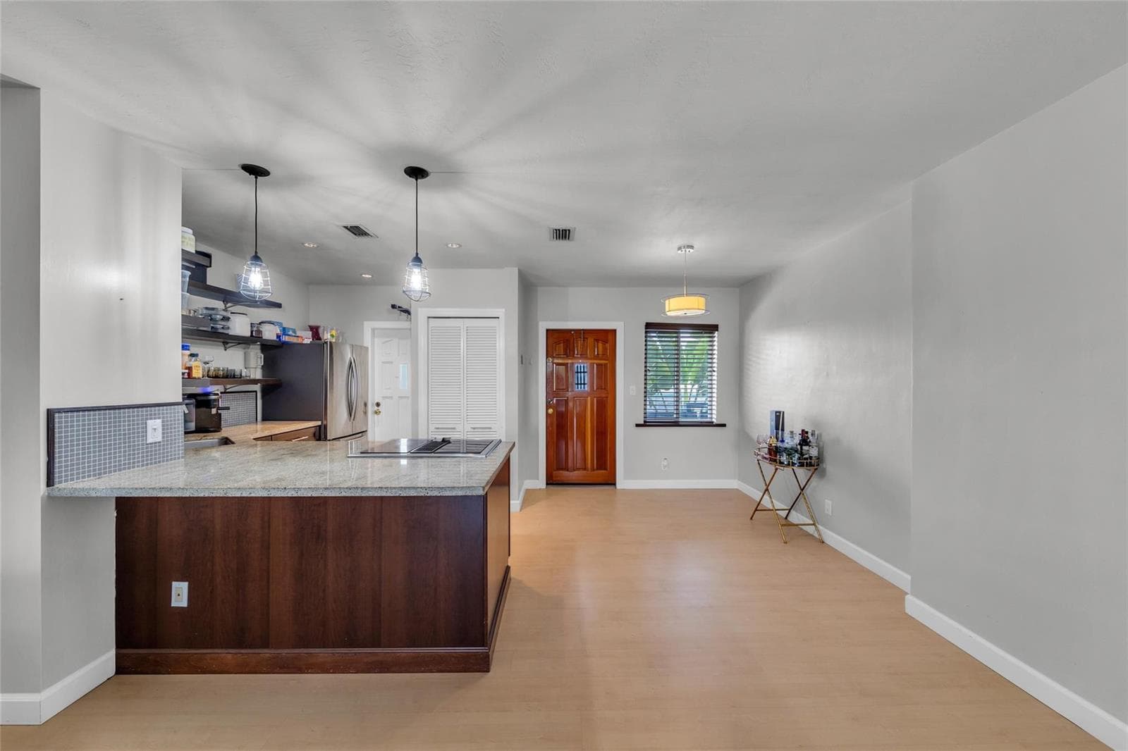 1535 SE 15th Street 305 photo 8