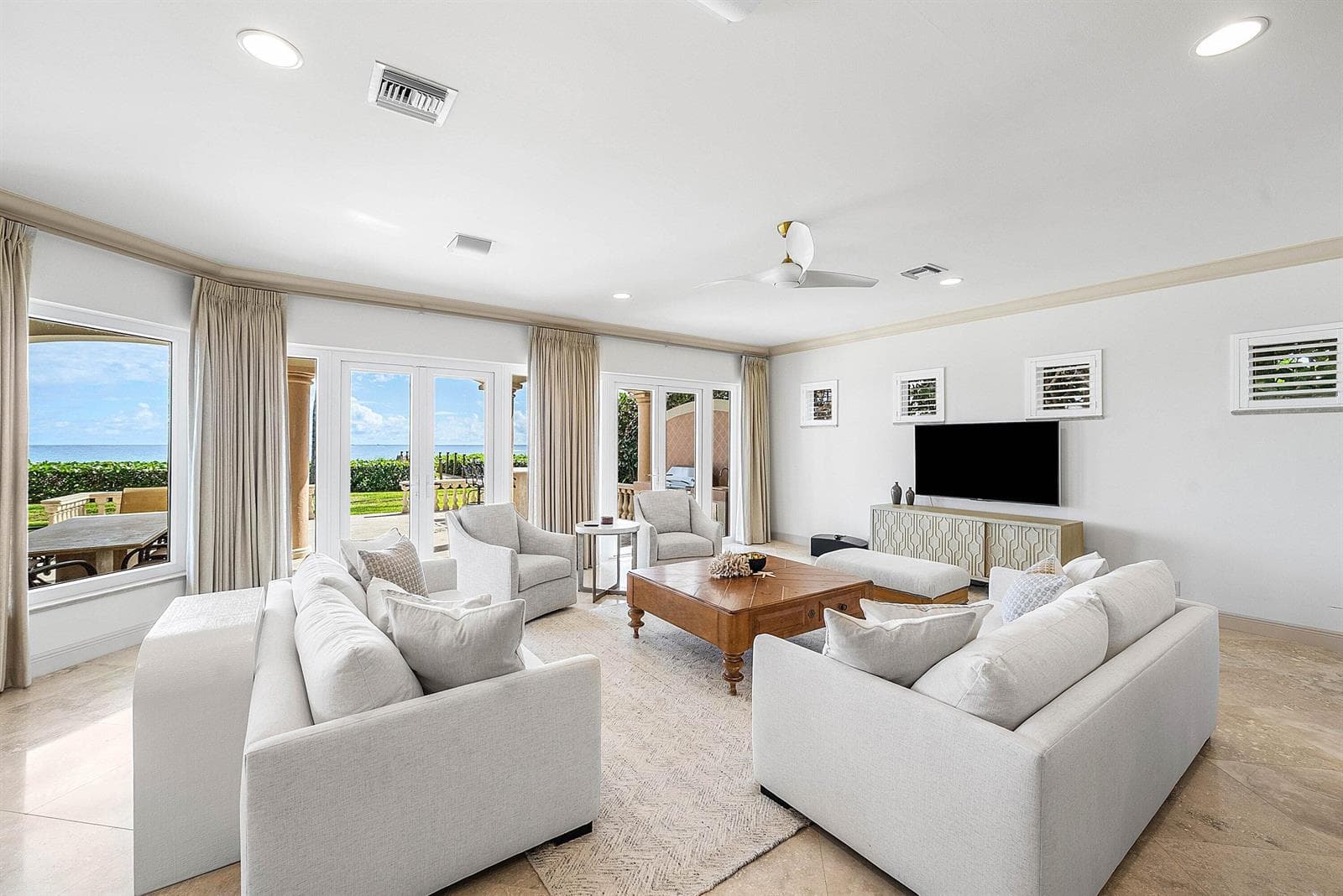 6373 N Ocean Boulevard photo 18
