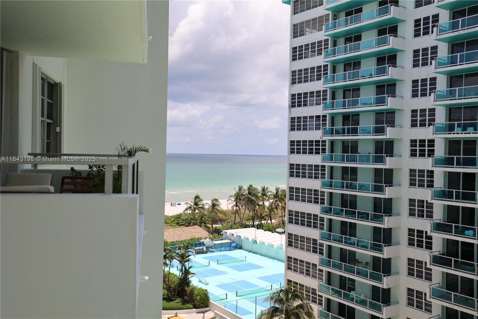5151 Collins Ave 927 photo 17